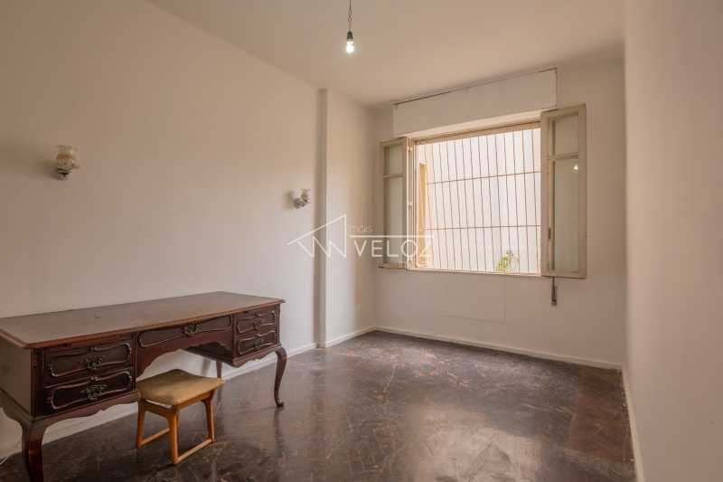 Apartamento à venda com 3 quartos, 139m² - Foto 17