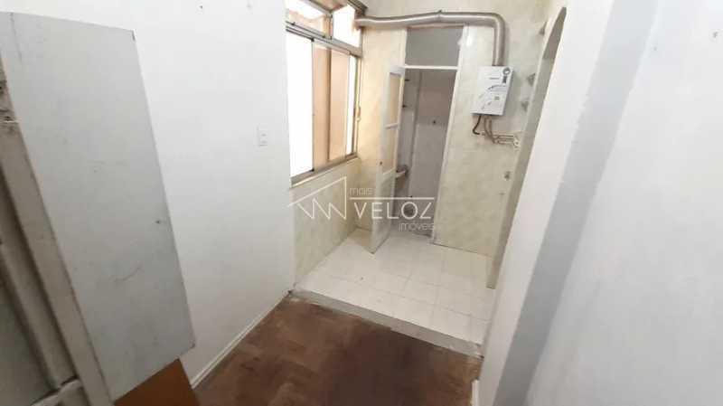 Apartamento à venda com 2 quartos, 77m² - Foto 13