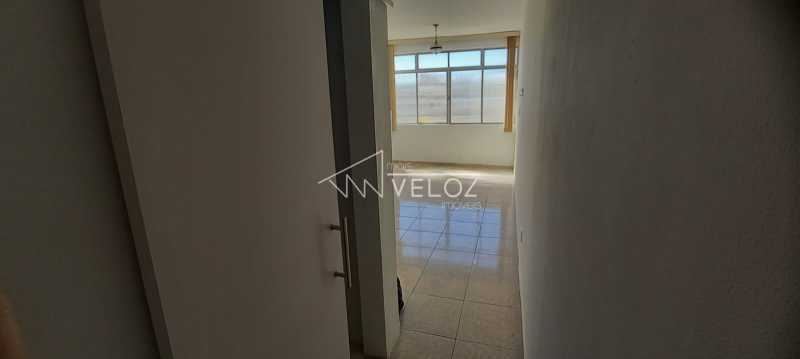 Apartamento à venda com 1 quarto, 35m² - Foto 4