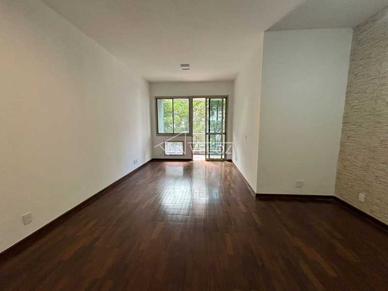 Apartamento à venda com 3 quartos, 126m² - Foto 3