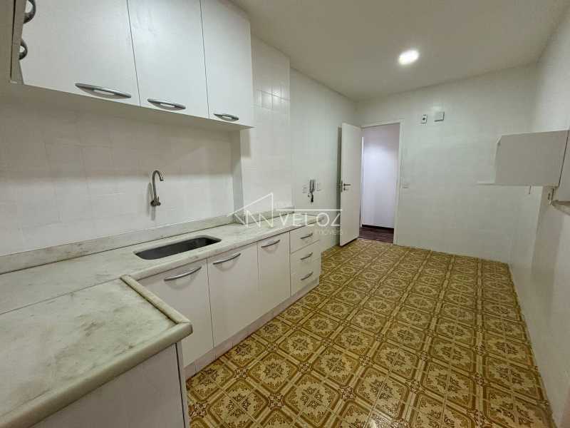 Apartamento à venda com 3 quartos, 126m² - Foto 19