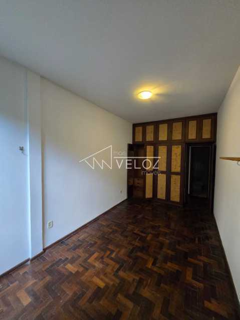 Apartamento à venda com 3 quartos, 100m² - Foto 10