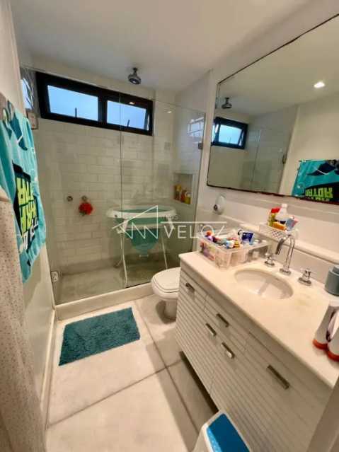 Apartamento à venda com 4 quartos, 237m² - Foto 9