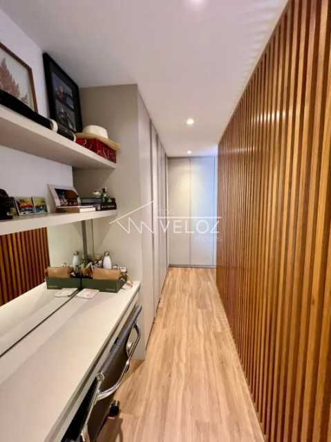 Apartamento à venda com 4 quartos, 237m² - Foto 16