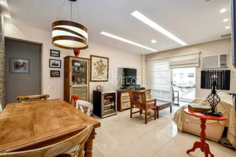 Apartamento à venda com 2 quartos, 75m² - Foto 1