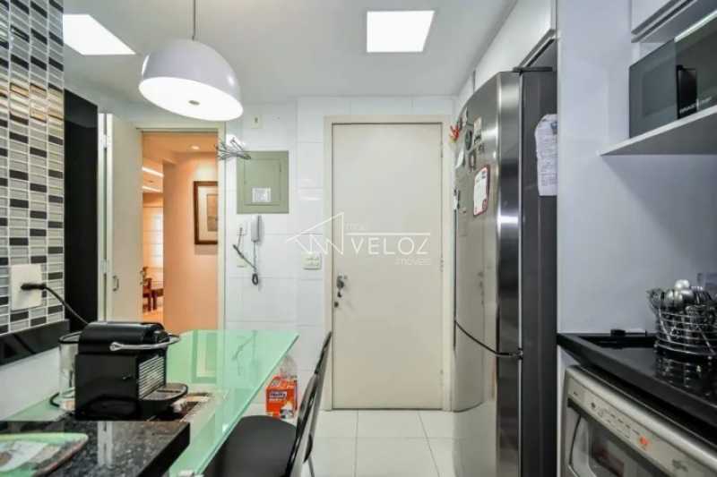 Apartamento à venda com 2 quartos, 75m² - Foto 10