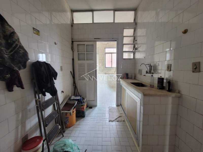 Cobertura à venda com 3 quartos, 234m² - Foto 11