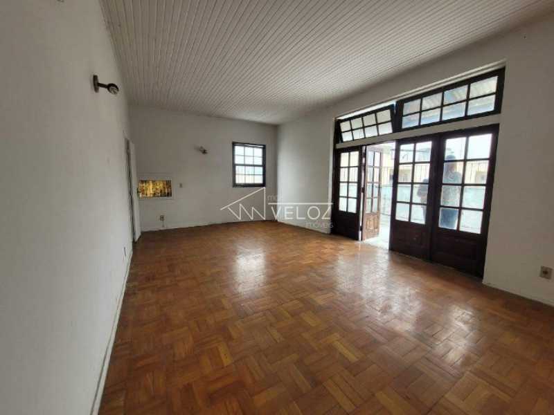 Cobertura à venda com 3 quartos, 234m² - Foto 14