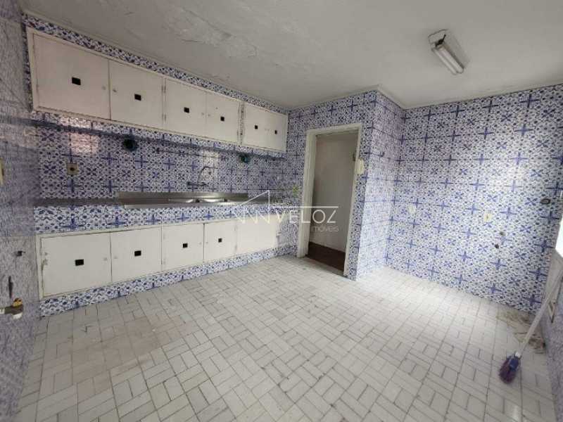 Cobertura à venda com 3 quartos, 234m² - Foto 25