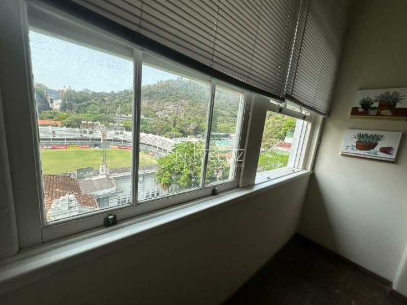 Apartamento à venda com 3 quartos, 99m² - Foto 10