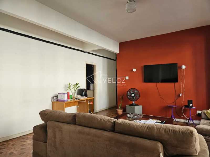 Apartamento à venda com 3 quartos, 146m² - Foto 3