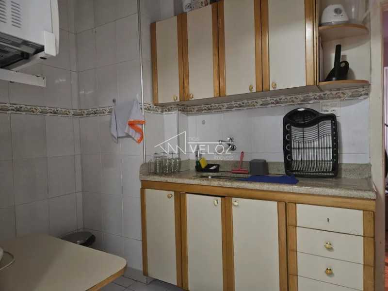 Apartamento à venda com 3 quartos, 146m² - Foto 26