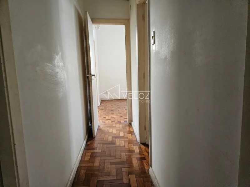 Apartamento à venda com 3 quartos, 146m² - Foto 8