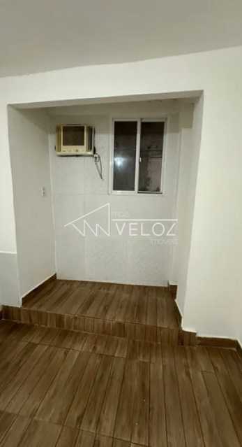 Casa de Vila à venda com 2 quartos, 30m² - Foto 2