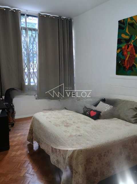 Apartamento à venda com 3 quartos, 137m² - Foto 9