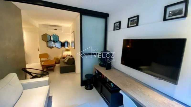 Apartamento à venda com 2 quartos, 70m² - Foto 4