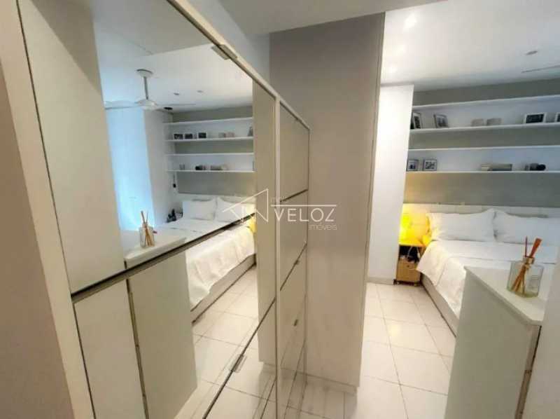 Apartamento à venda com 2 quartos, 70m² - Foto 14