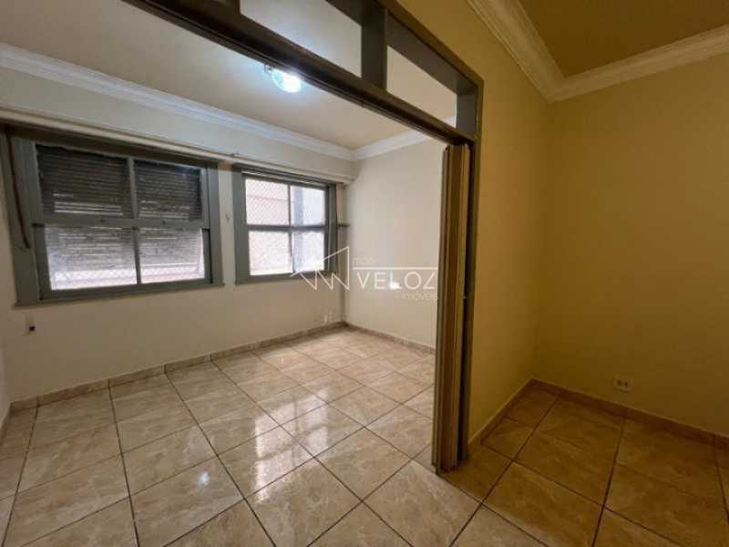 Apartamento à venda com 1 quarto, 42m² - Foto 4