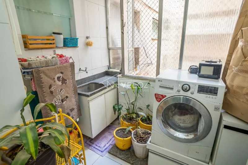 Apartamento à venda com 3 quartos, 175m² - Foto 4