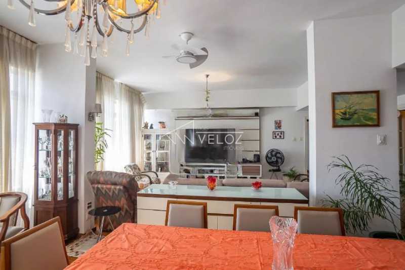 Apartamento à venda com 3 quartos, 175m² - Foto 2