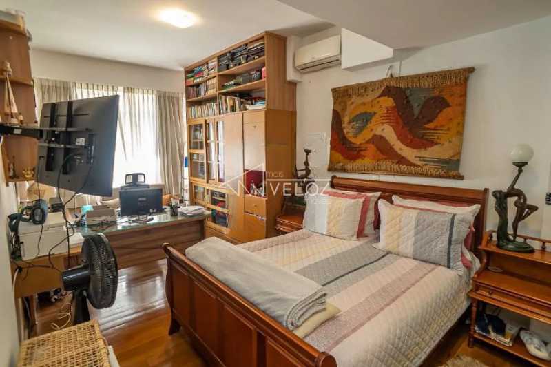 Apartamento à venda com 3 quartos, 175m² - Foto 23