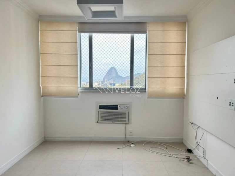 Apartamento à venda com 3 quartos, 80m² - Foto 1