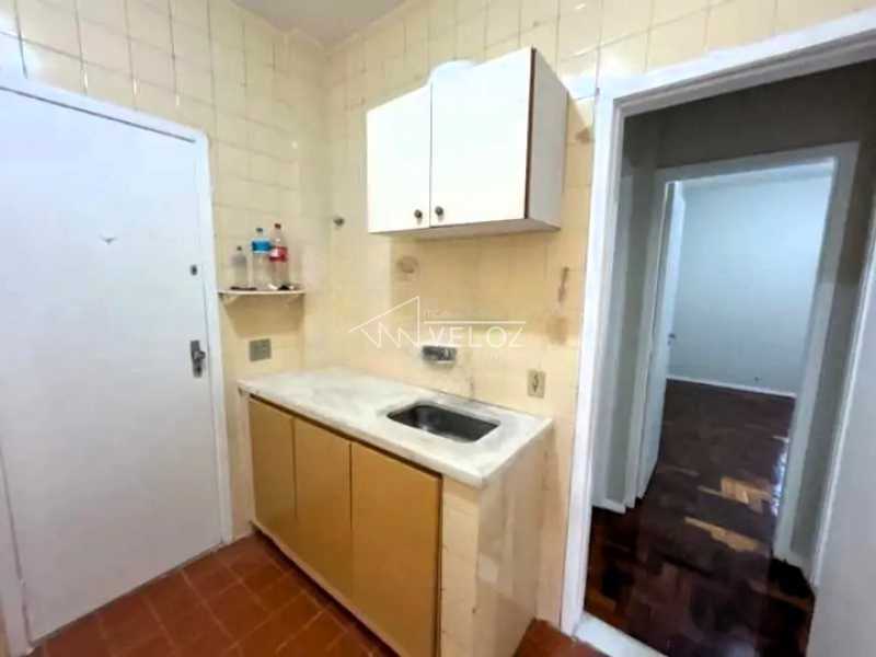 Apartamento à venda com 2 quartos, 62m² - Foto 15