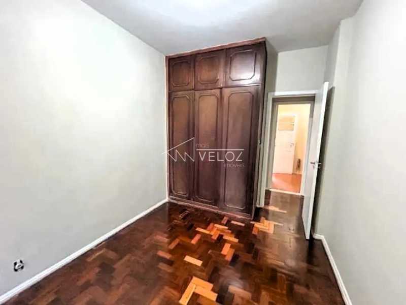 Apartamento à venda com 2 quartos, 62m² - Foto 14