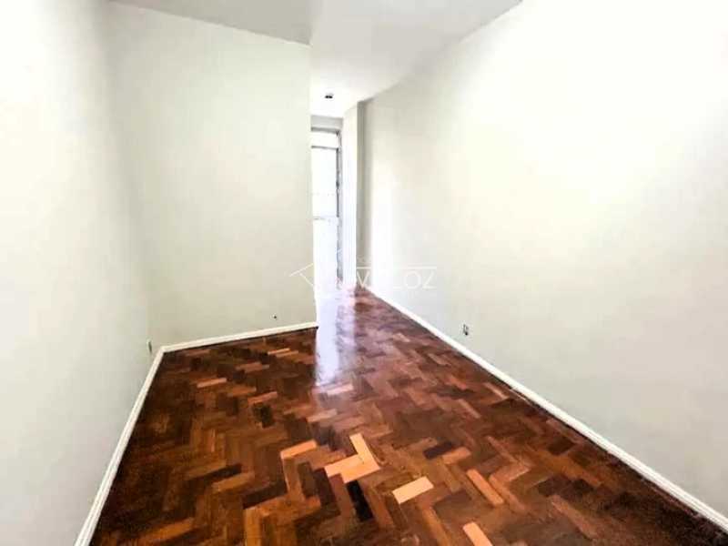 Apartamento à venda com 2 quartos, 62m² - Foto 12