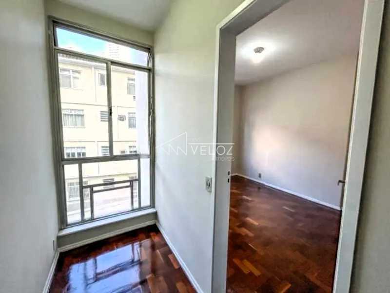 Apartamento à venda com 2 quartos, 62m² - Foto 3