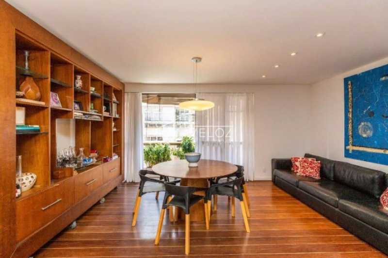 Apartamento à venda com 3 quartos, 234m² - Foto 3