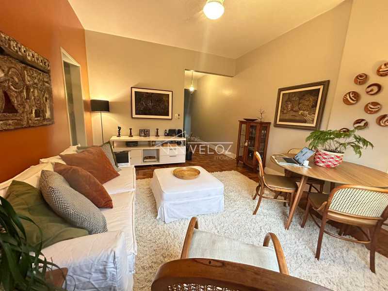 Apartamento à venda com 3 quartos, 84m² - Foto 1