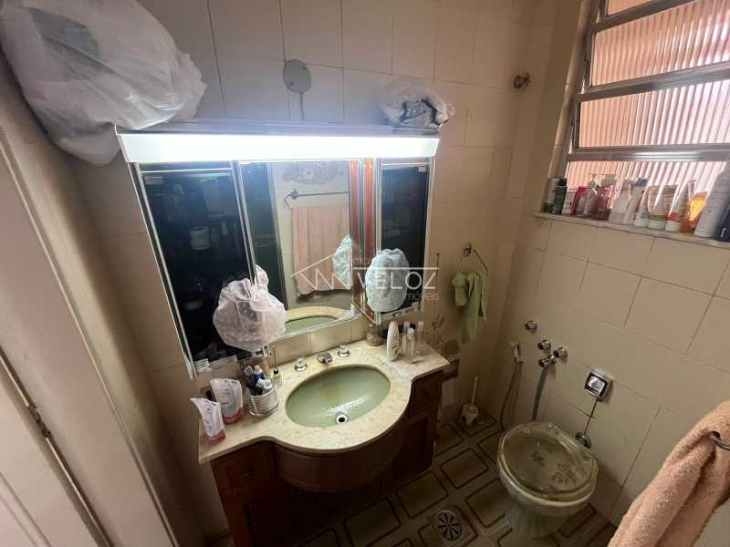 Apartamento à venda com 1 quarto, 50m² - Foto 13