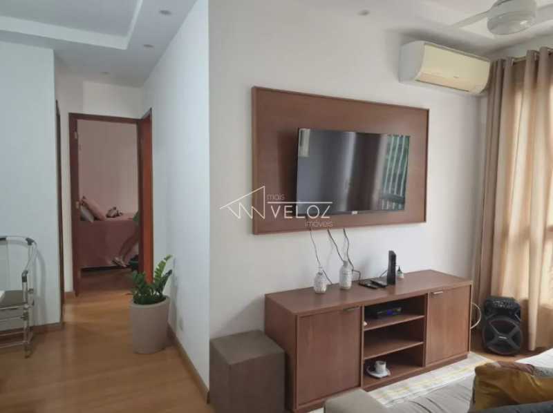 Apartamento à venda com 2 quartos, 48m² - Foto 3