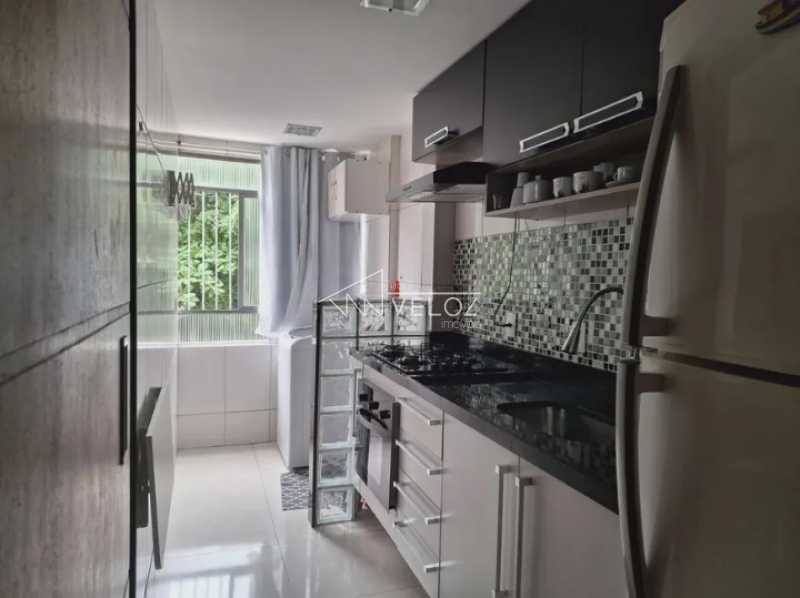 Apartamento à venda com 2 quartos, 48m² - Foto 9