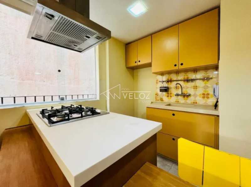 Apartamento à venda com 1 quarto, 30m² - Foto 17