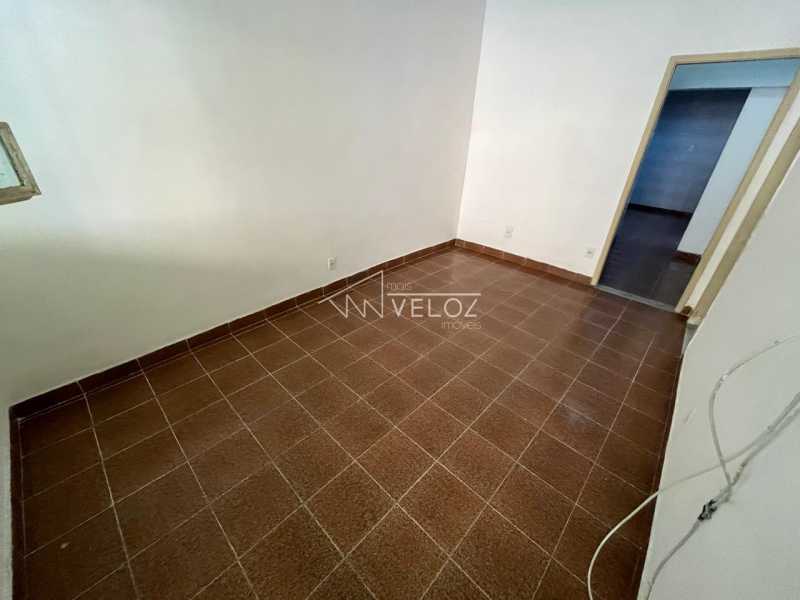 Casa de Vila à venda com 1 quarto, 70m² - Foto 10