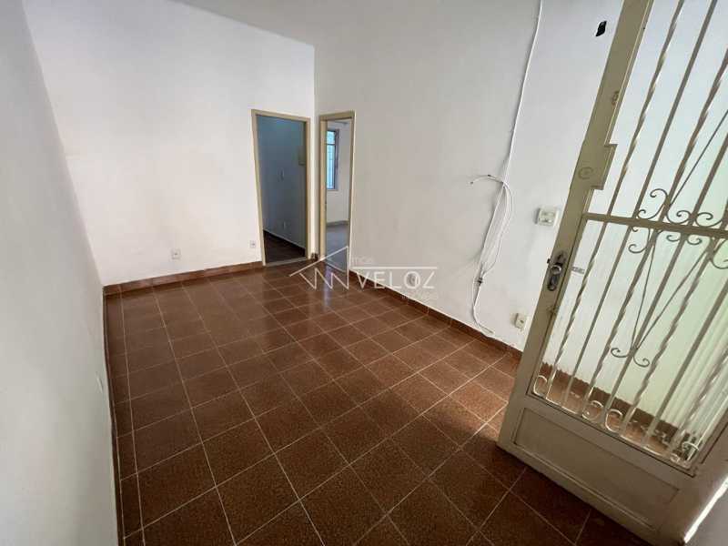 Casa de Vila à venda com 1 quarto, 70m² - Foto 3