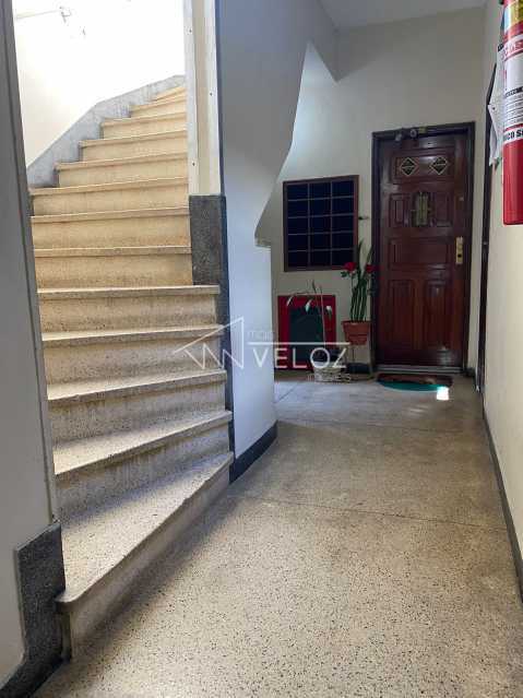 Apartamento à venda com 1 quarto, 40m² - Foto 17