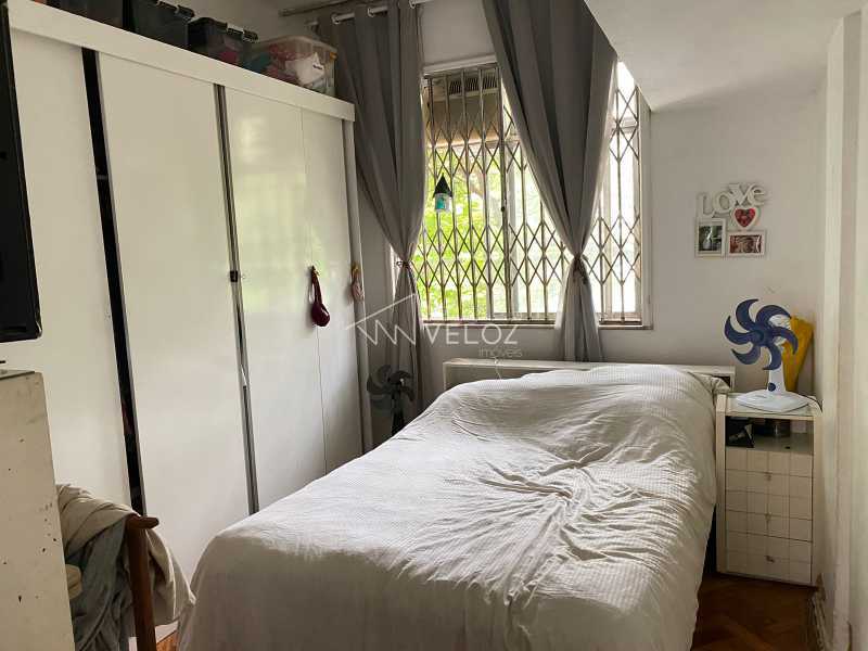 Apartamento à venda com 1 quarto, 40m² - Foto 4