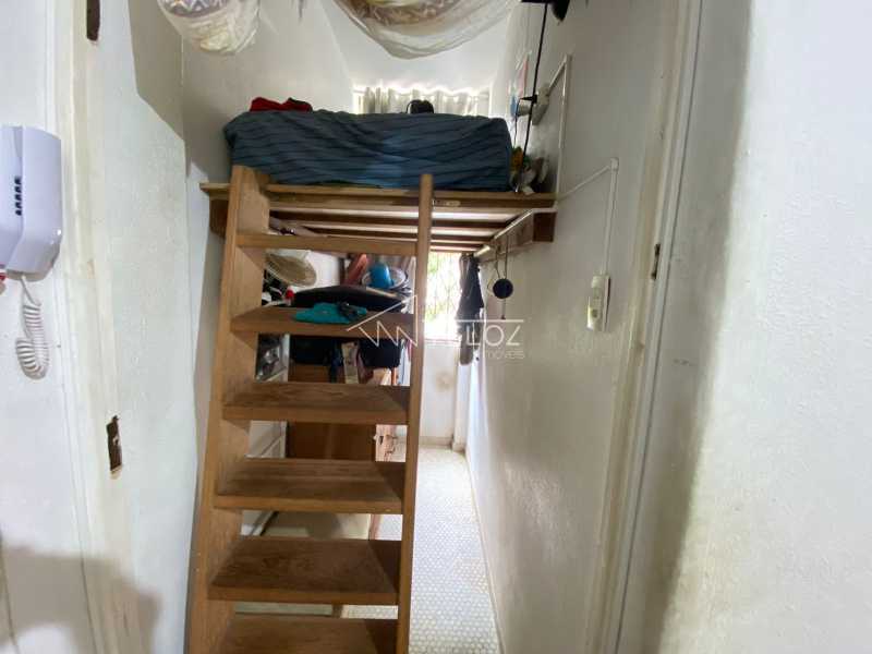 Apartamento à venda com 1 quarto, 40m² - Foto 8