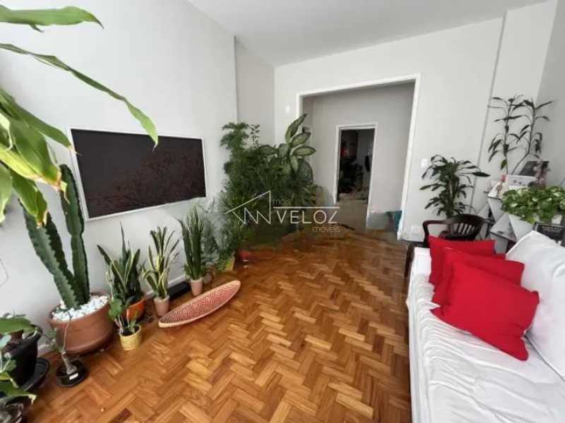 Apartamento à venda com 3 quartos, 108m² - Foto 4