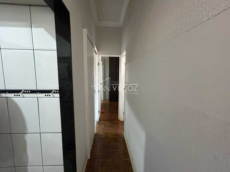 Apartamento à venda com 2 quartos, 72m² - Foto 9