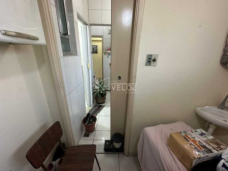 Apartamento à venda com 1 quarto, 49m² - Foto 17