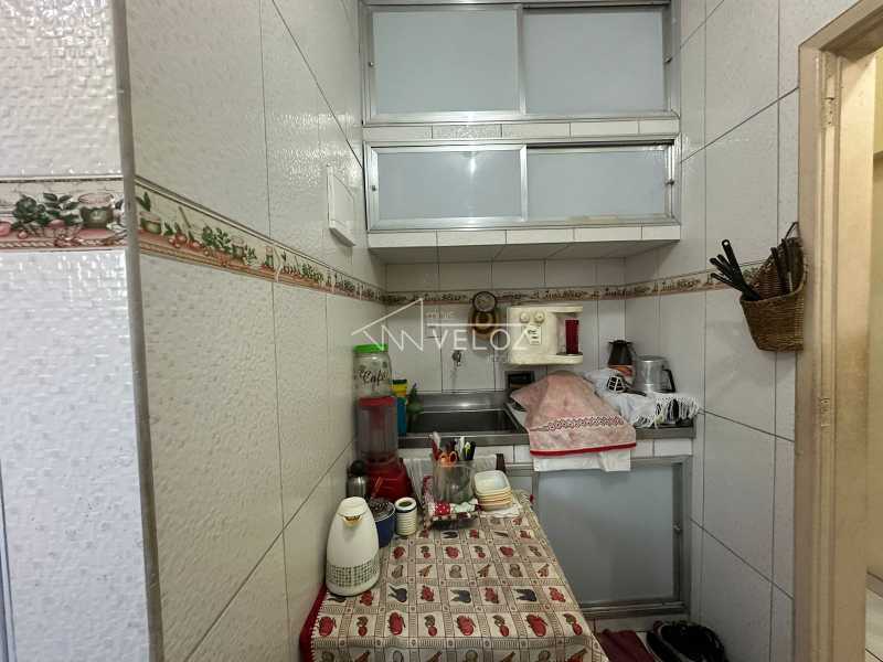 Apartamento à venda com 1 quarto, 49m² - Foto 20