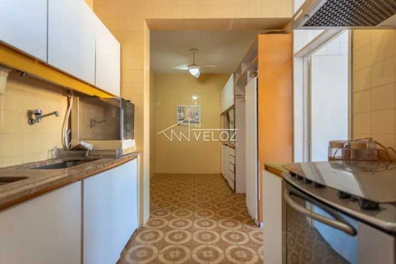 Apartamento à venda com 3 quartos, 138m² - Foto 12