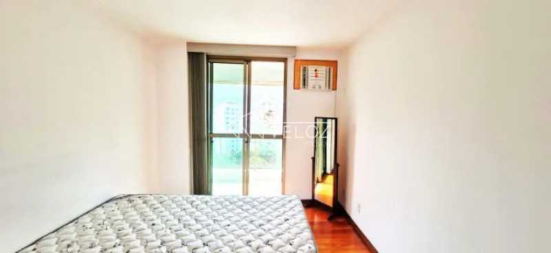 Apartamento à venda com 2 quartos, 91m² - Foto 10