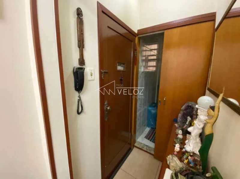 Apartamento à venda com 1 quarto, 33m² - Foto 20