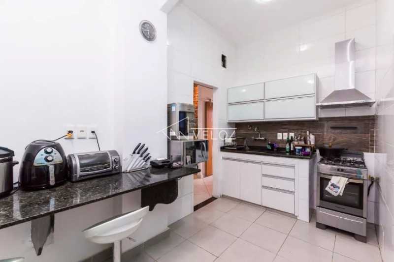 Apartamento à venda com 2 quartos, 80m² - Foto 5