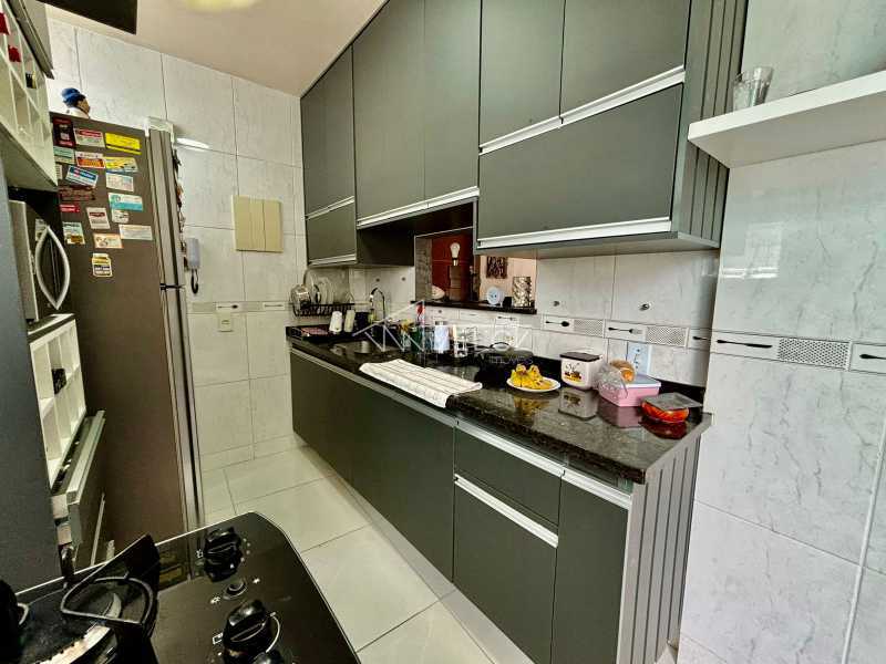 Apartamento à venda com 3 quartos, 81m² - Foto 25